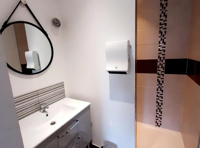 Дом отдыха Des Maries A 7mn Du Puy Du F0u Шамбрето